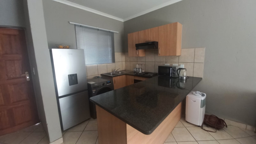 2 Bedroom Property for Sale in Waterval East North West